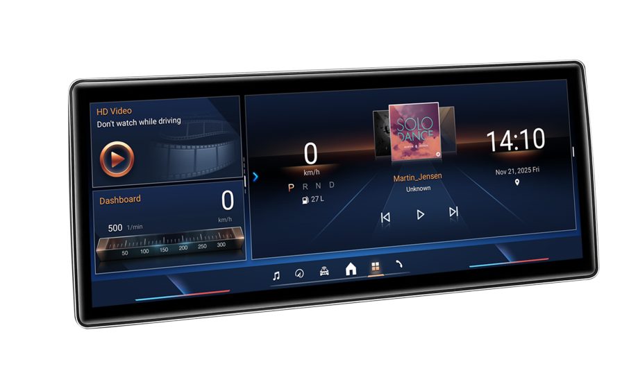 Android screen installed in a BMW