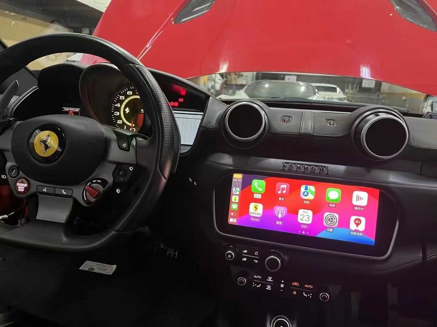 CarPlay interface for Ferrari 458 458